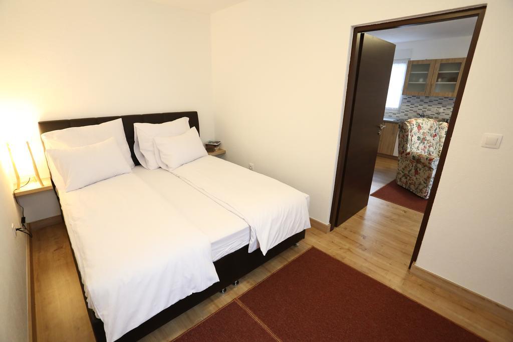Apartments Kolonija Sarajevo Phòng bức ảnh