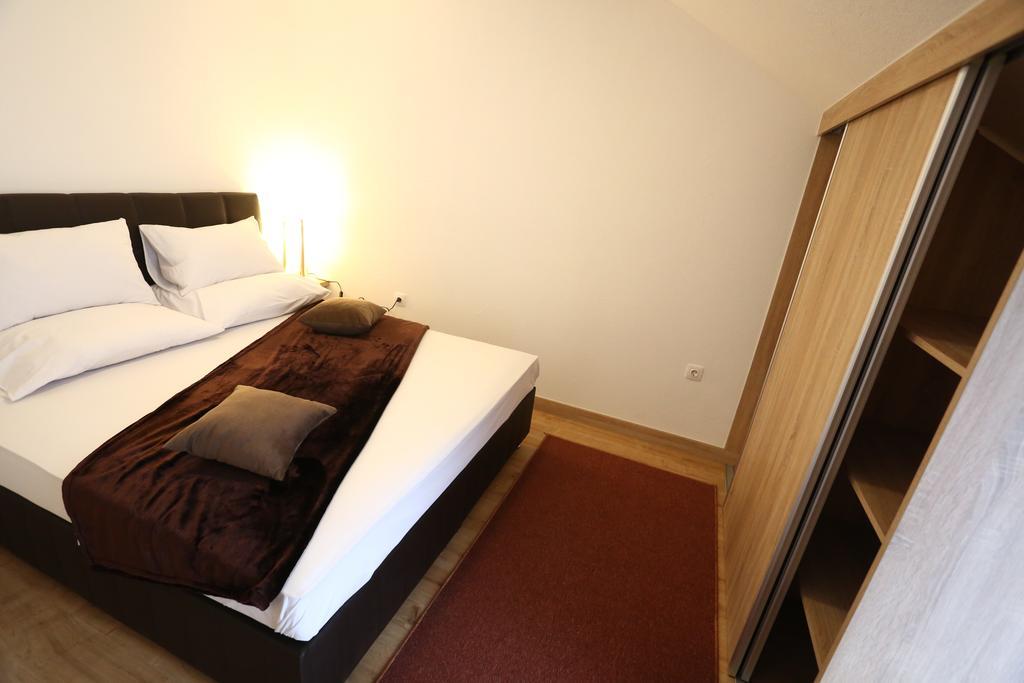 Apartments Kolonija Sarajevo Phòng bức ảnh
